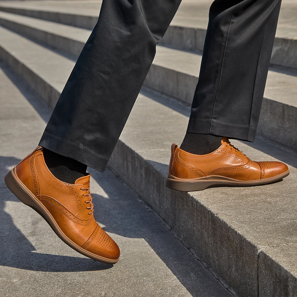 The Cap-Toe (Honey)
