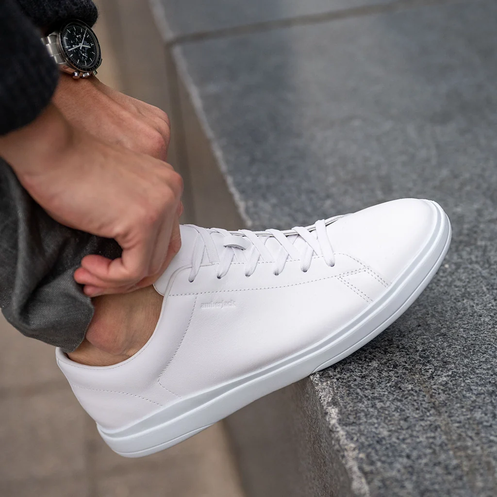123-the-low-top-ivory-7.webp The Low-Top (Ivory)