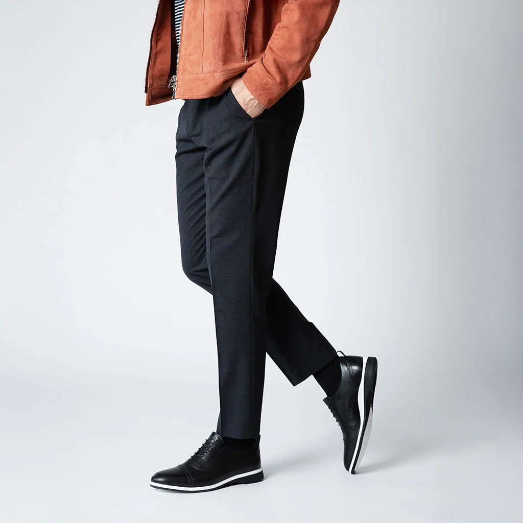 1658-the-cap-toe-onyx-9.webp The Cap-Toe (Onyx)