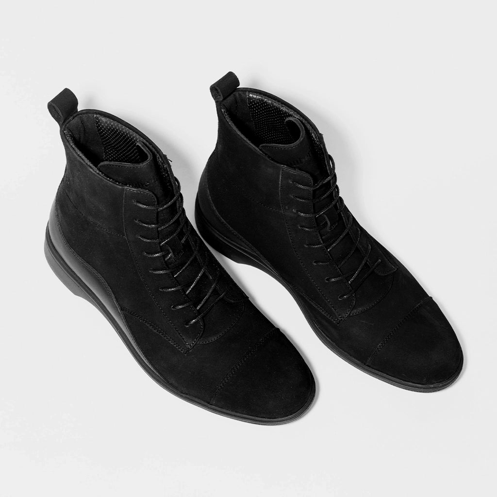 The Boot (Midnight)