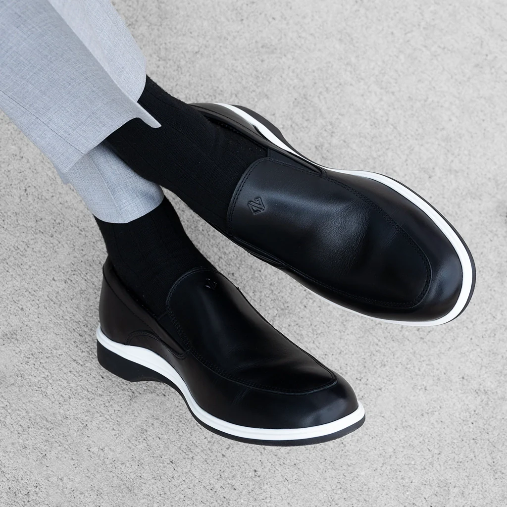 1866-the-slip-on-onyx-8.webp The Slip-On (Onyx)