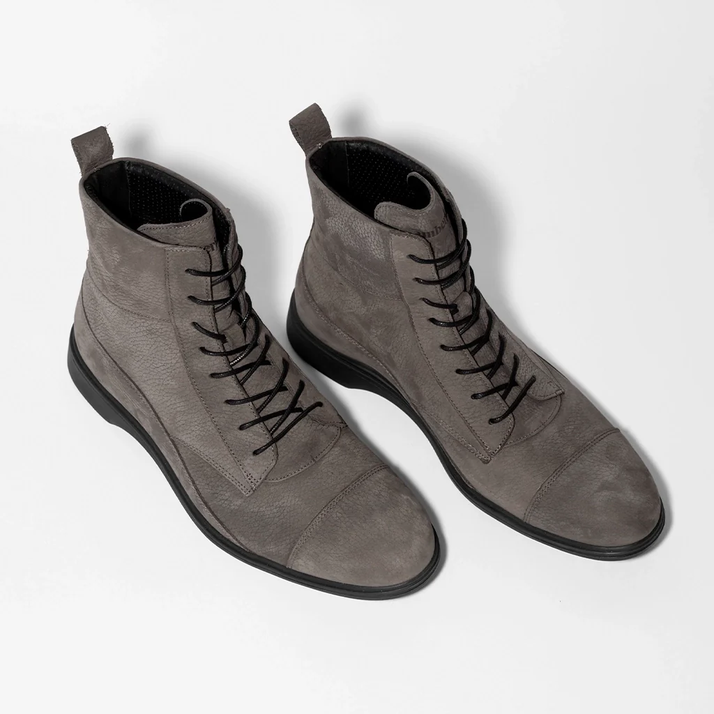 31-the-boot-steel-5.webp The Boot (Steel)
