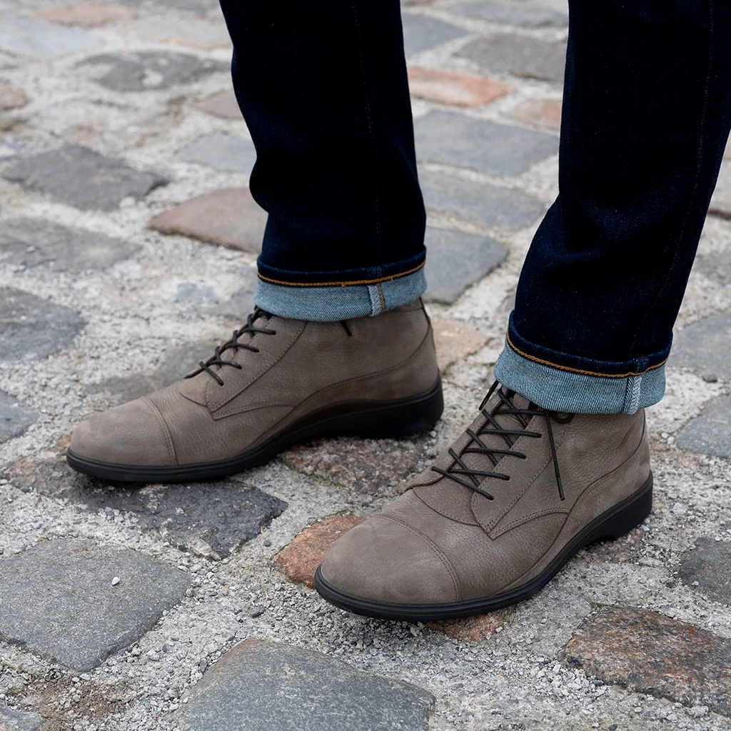 31-the-boot-steel-7.webp The Boot (Steel)