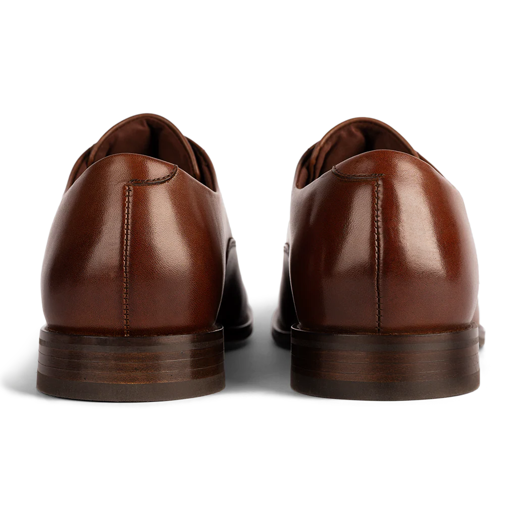 366-the-regent-chestnut-3.webp The Regent (Chestnut)