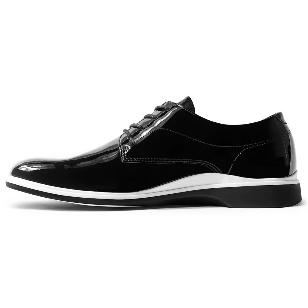 595-the-tux-onyx-classic-collection-1.webp The Tux (Onyx) (Classic Collection)