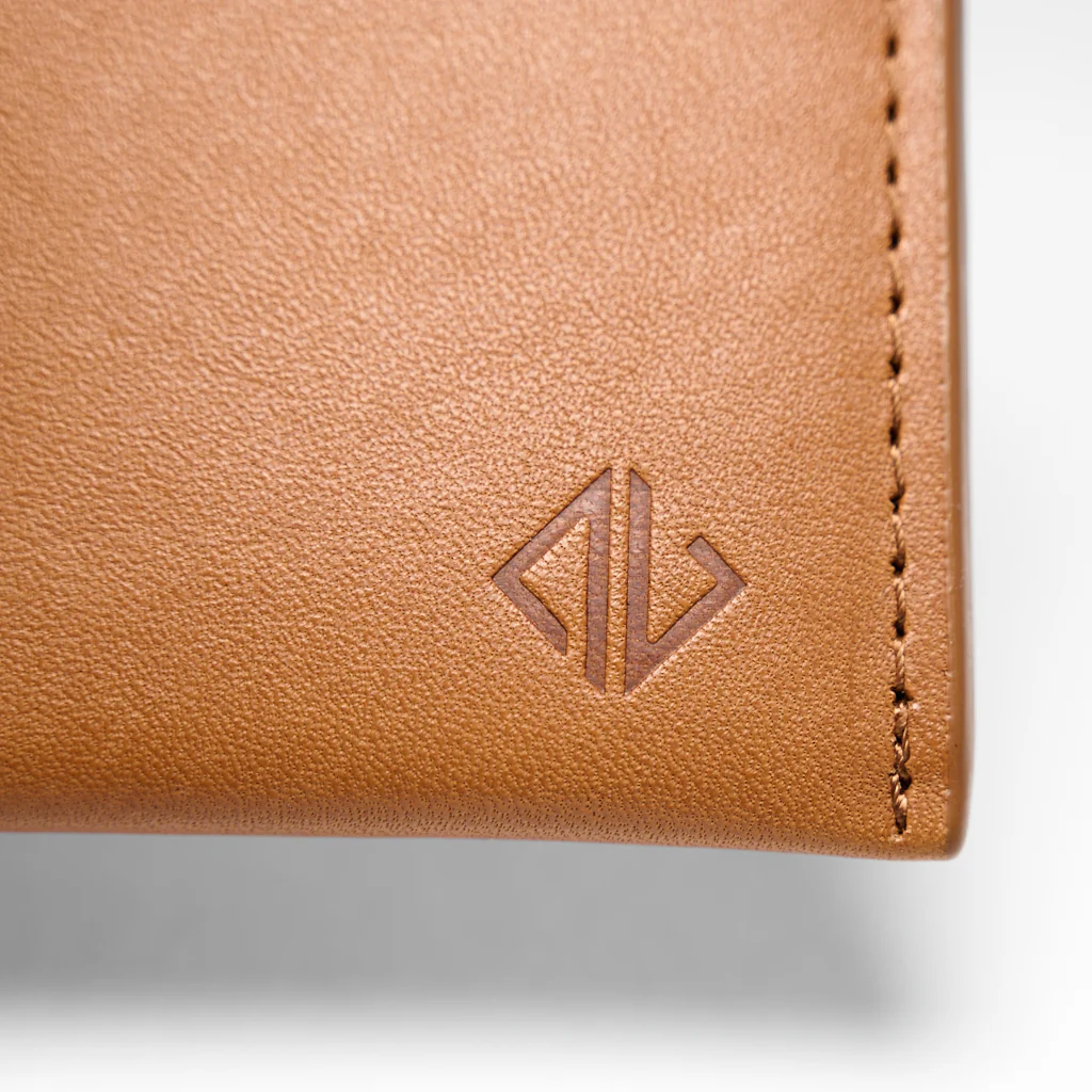 627-leather-wallet-honey-3.webp Leather Wallet (Honey)