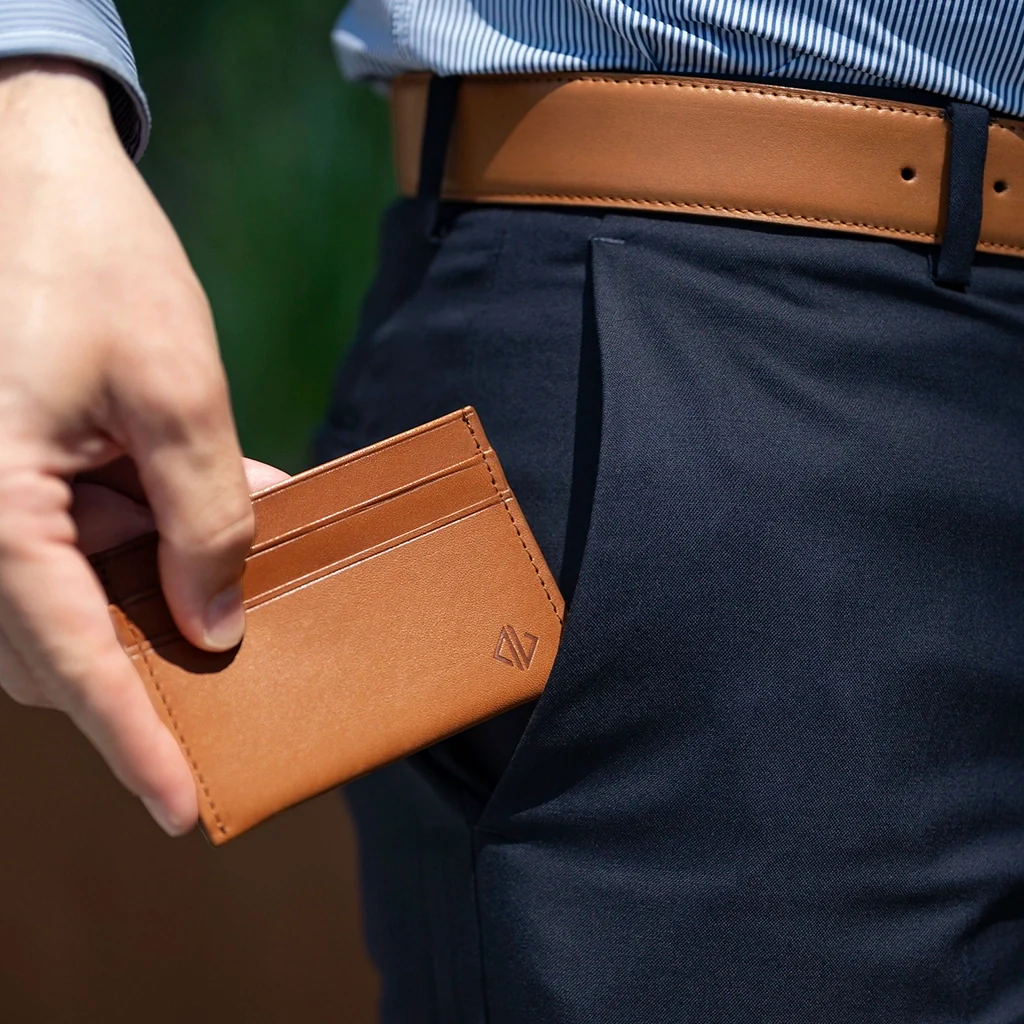 627-leather-wallet-honey-4.webp Leather Wallet (Honey)